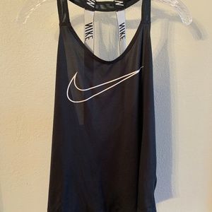 Nike Womens Breathe Tank Elastka Grx